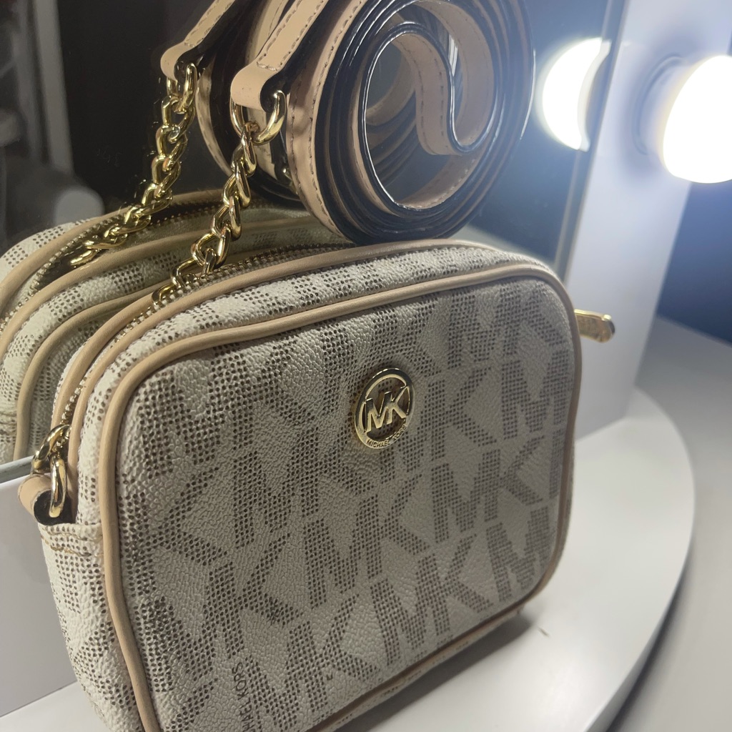 Brand Michael Kors
